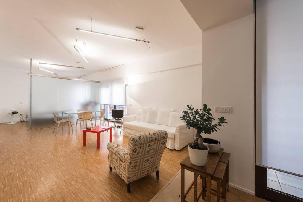 New Cosy Apartment Near To Petruzzelli Theatre Бари Екстериор снимка