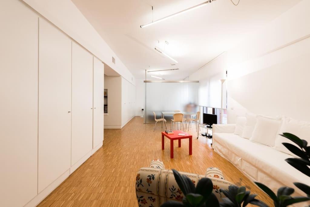 New Cosy Apartment Near To Petruzzelli Theatre Бари Екстериор снимка